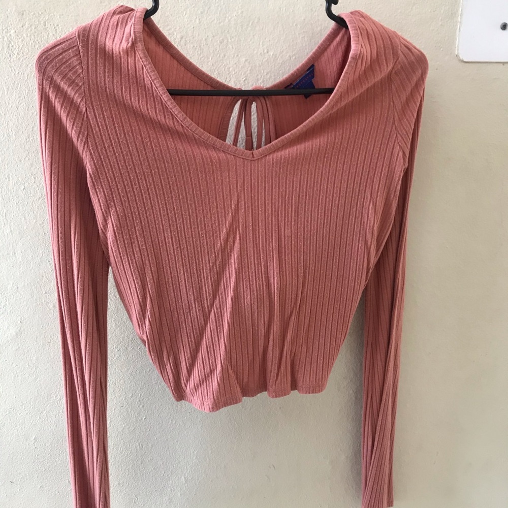 peach color long sleeve shirt